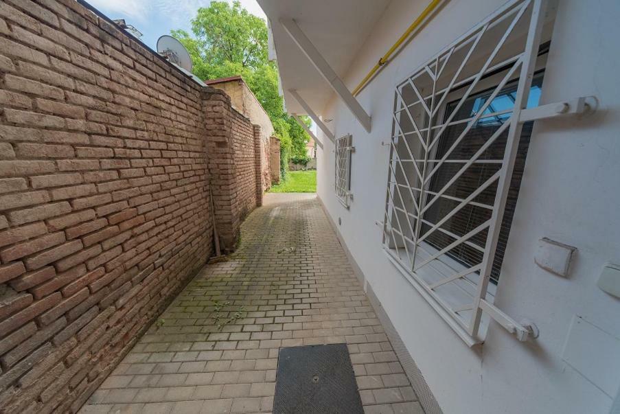 Pension U Kostela Cesky Brod Extérieur photo