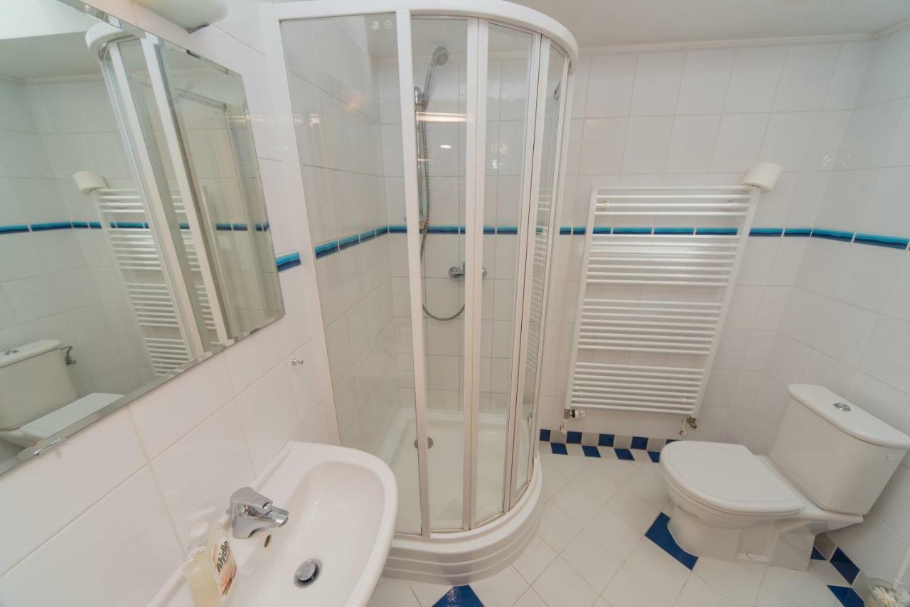 Pension U Kostela Cesky Brod Extérieur photo